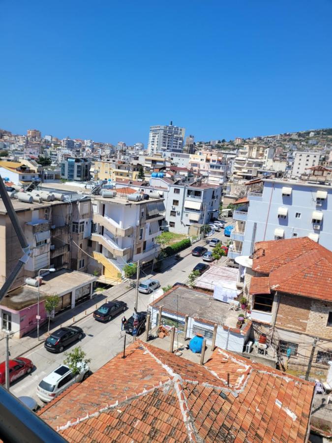 Marina Apartment Sarandë Exterior foto
